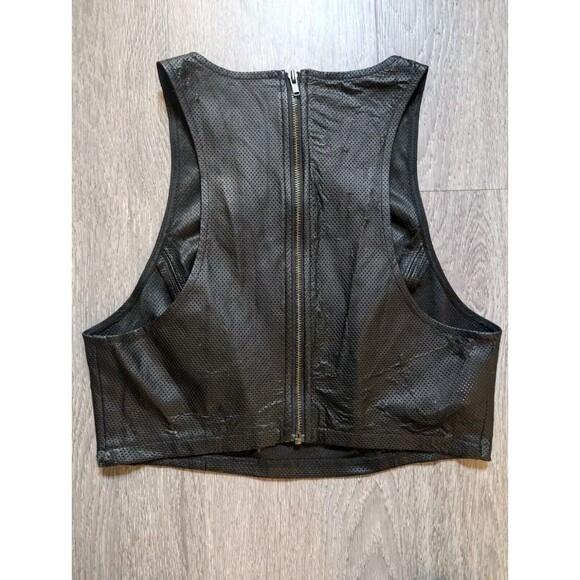 BCBGeneration Crop Tank Black Top Faux Leather Back Zip Size 0 NWT Fast Shipping - Picture 6 of 16